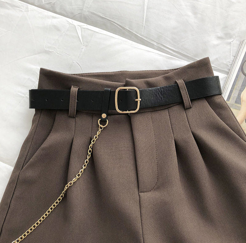 KADIN EB559 SHORT