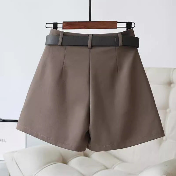KADIN EB689 SHORT